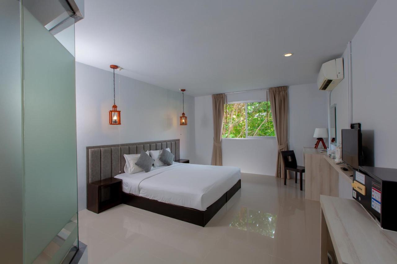 The Nest Resort Patong Exteriör bild