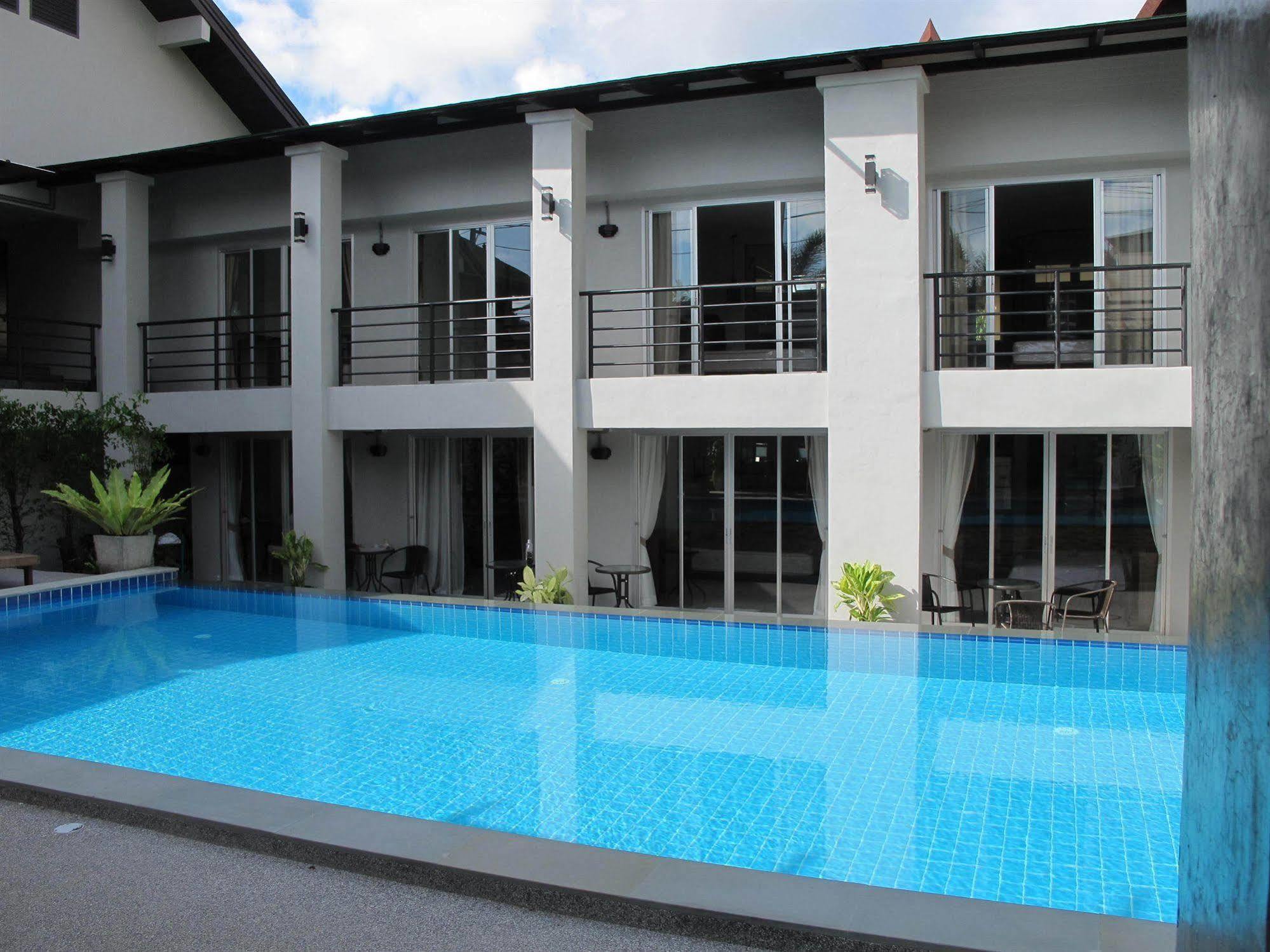 The Nest Resort Patong Exteriör bild